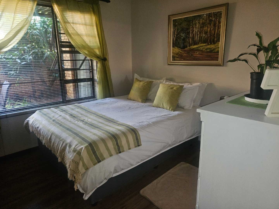 2 Bedroom Property for Sale in Rhodesdene Northern Cape